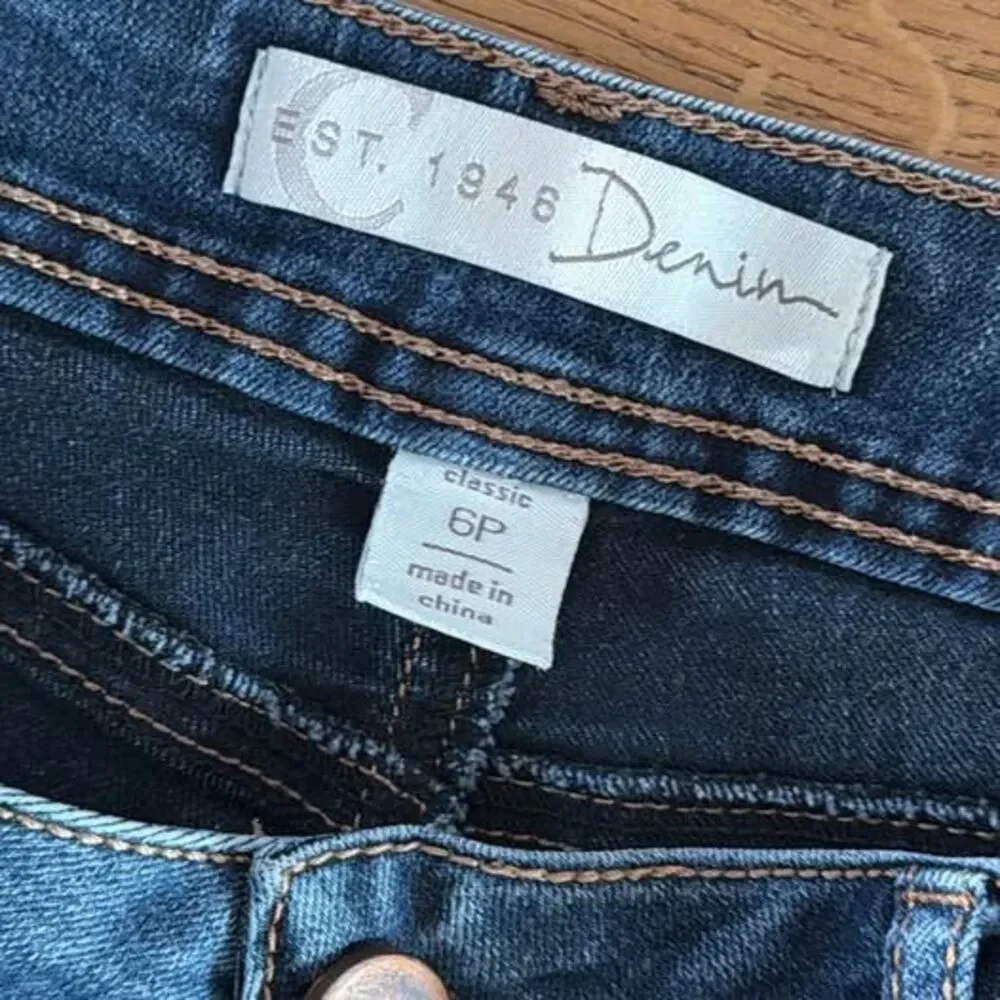 EST. 1946 Denim Women's Petite Bootcut Jeans Size 6P – Classic Blue Denim